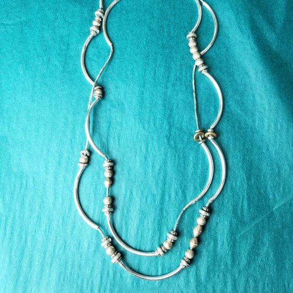 2/15$ Lizzy james metal and cord necklace - Picture 1 of 13